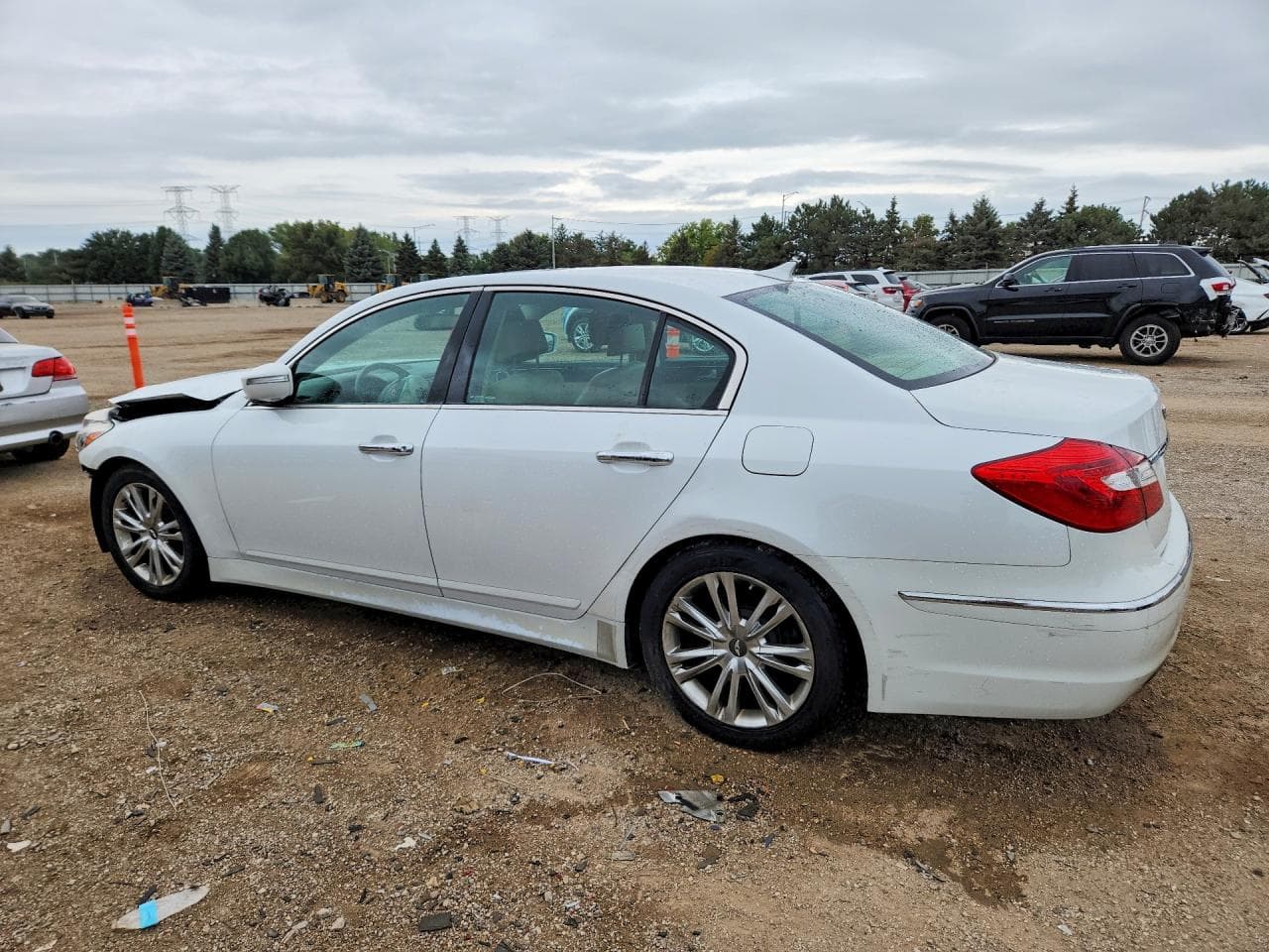 2013 Hyundai Genesis 3.8L - foto 2