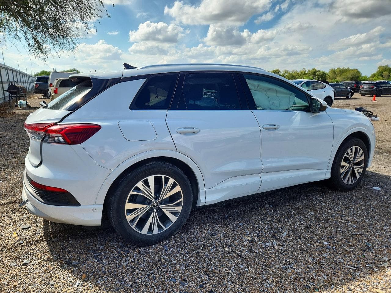 2023 Audi Q4 E-Tron Premium Plus - foto 3