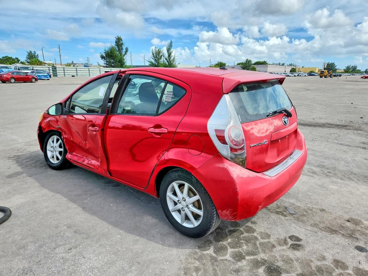 2012 Toyota Prius C One - foto 2