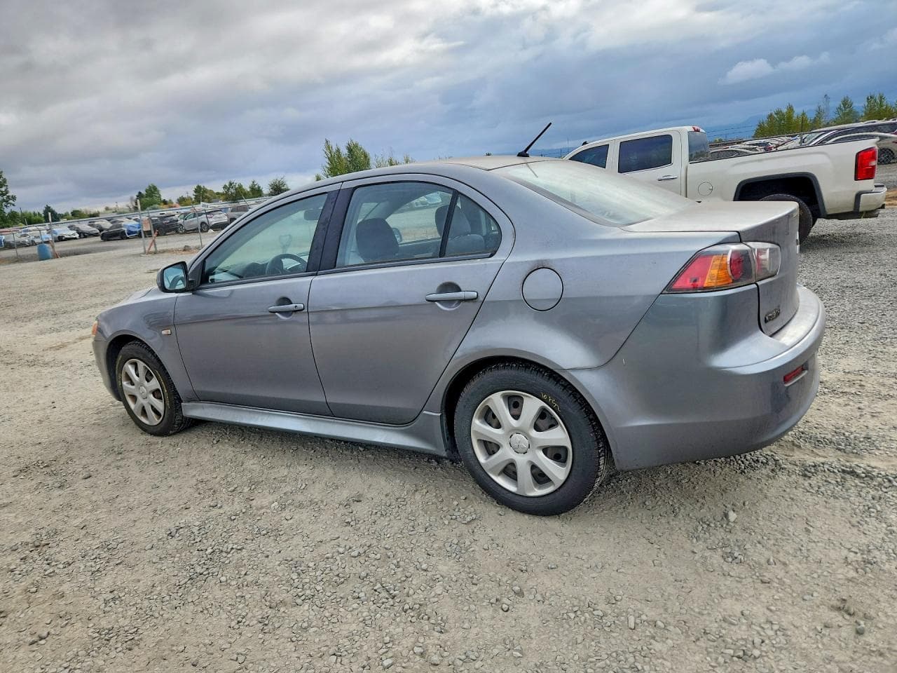 2014 Mitsubishi Lancer Es/Es Sport - foto 2