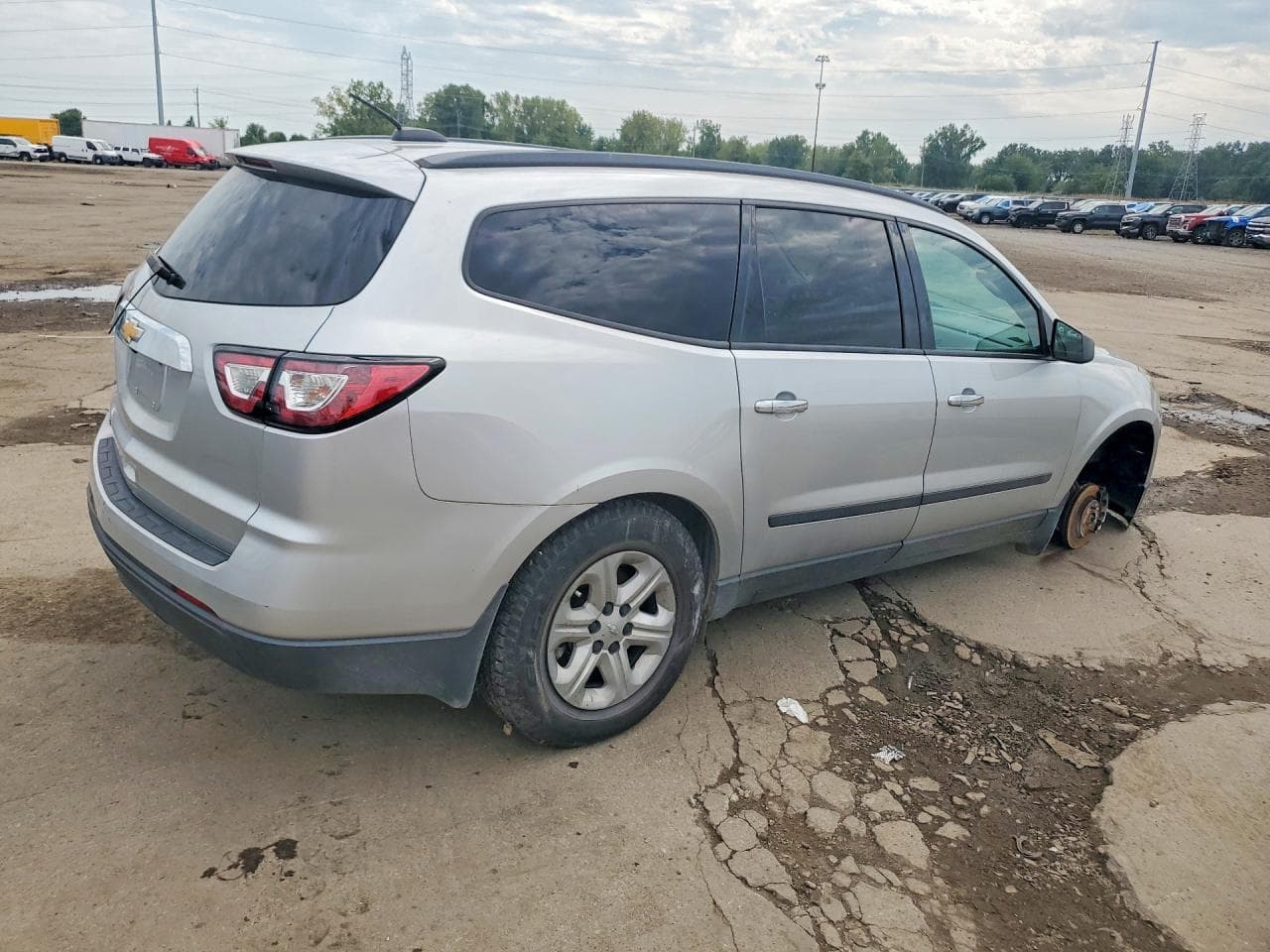 2017 Chevrolet Traverse Ls - foto 3
