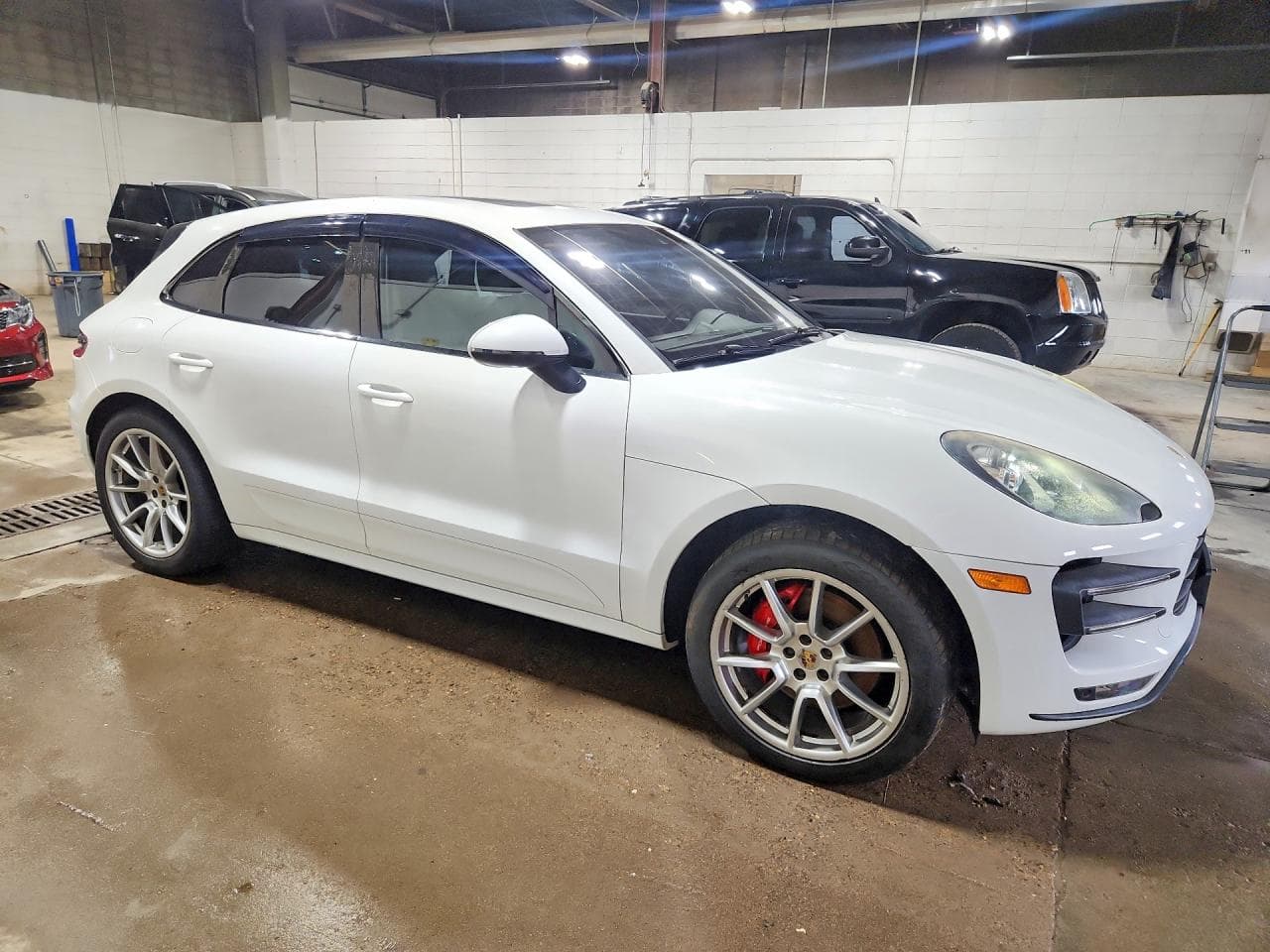 2015 Porsche Macan Turbo - foto 4
