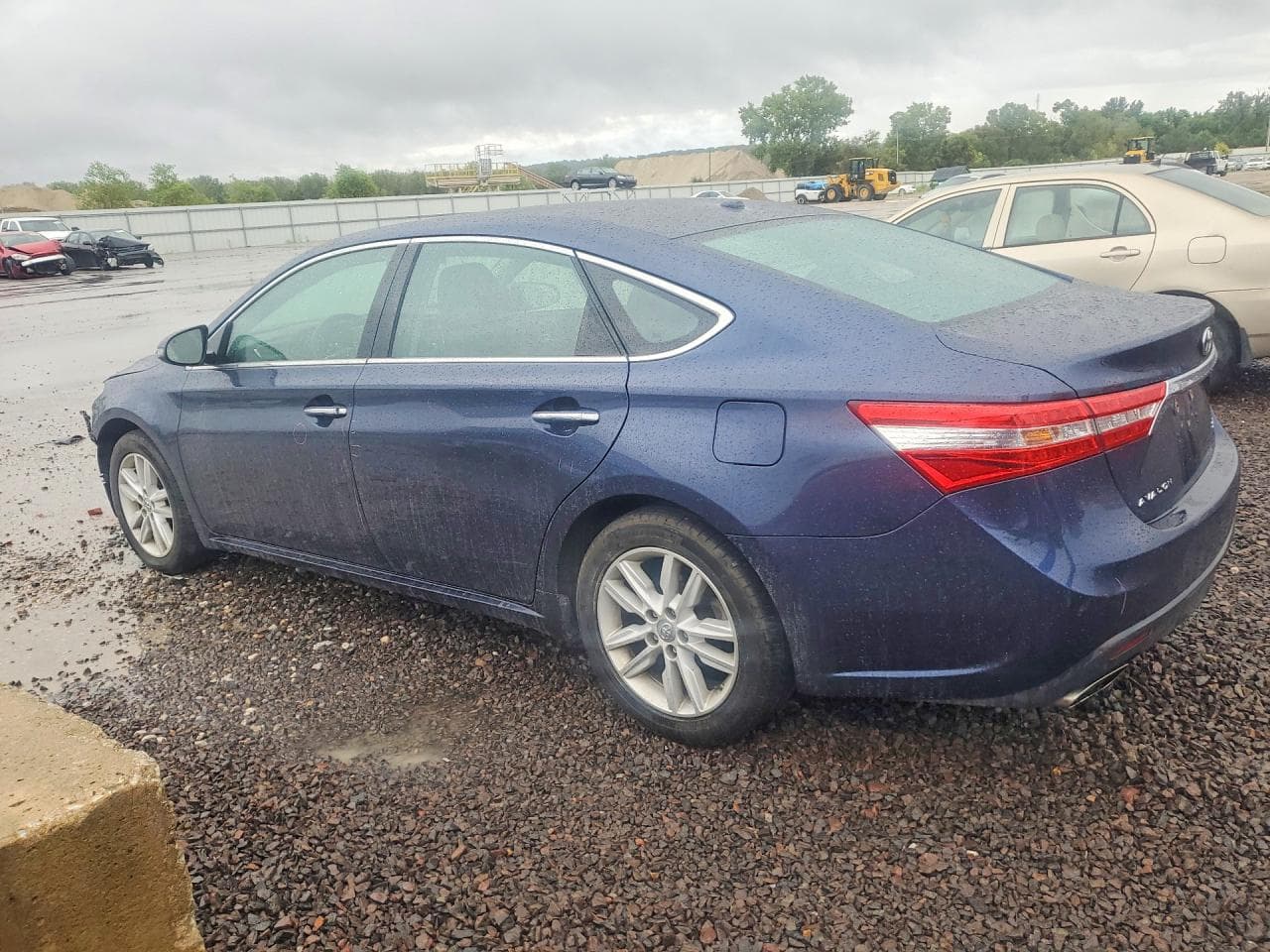 2015 Toyota Avalon Xle - foto 2