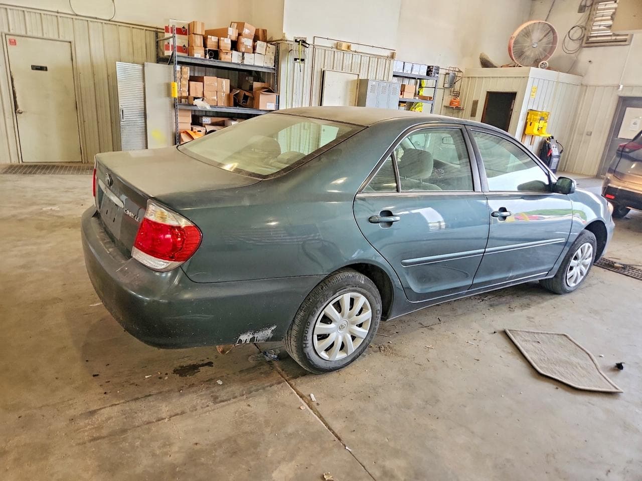 2005 Toyota Camry Le - foto 3