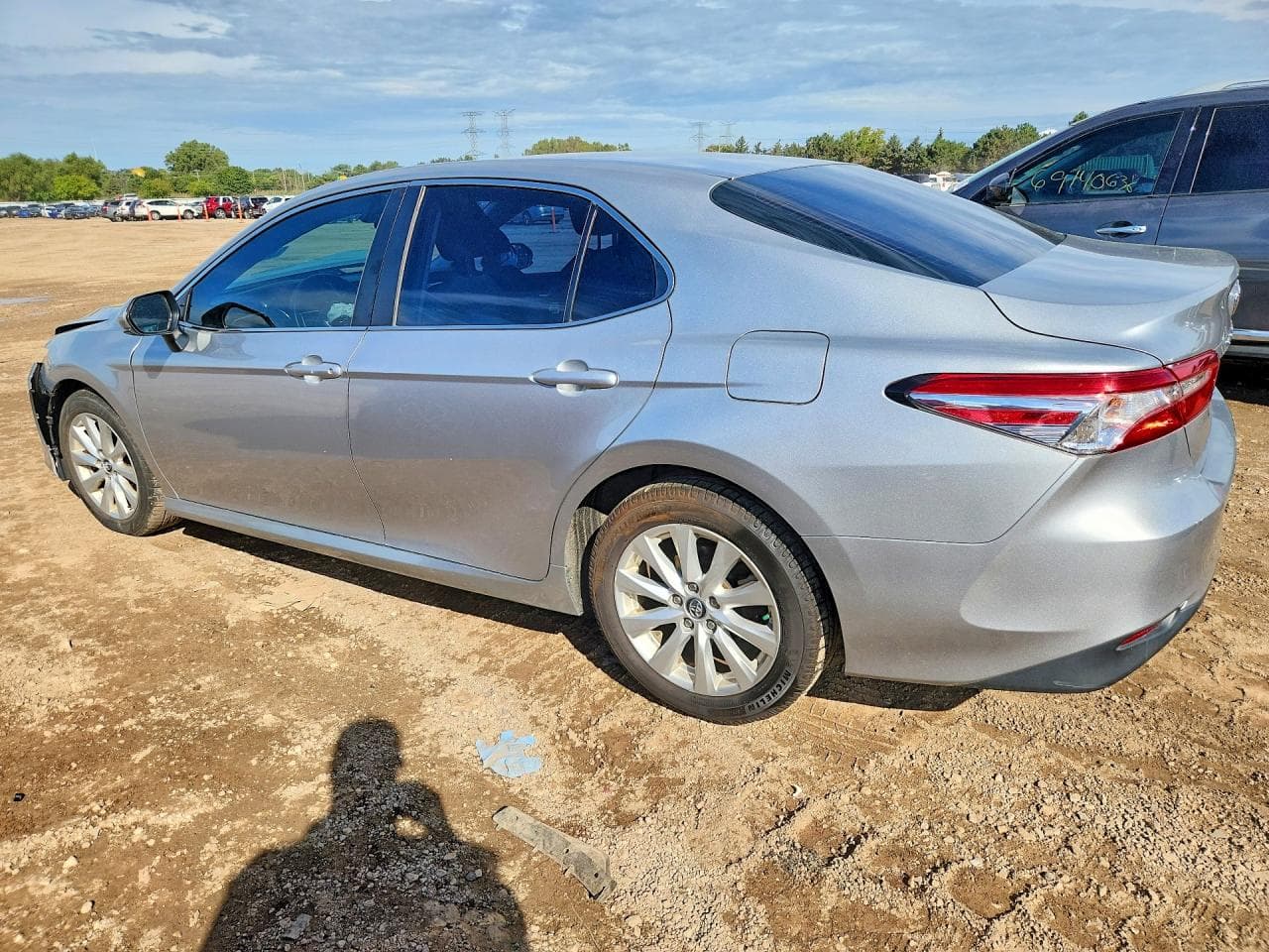 2018 Toyota Camry Le - foto 2