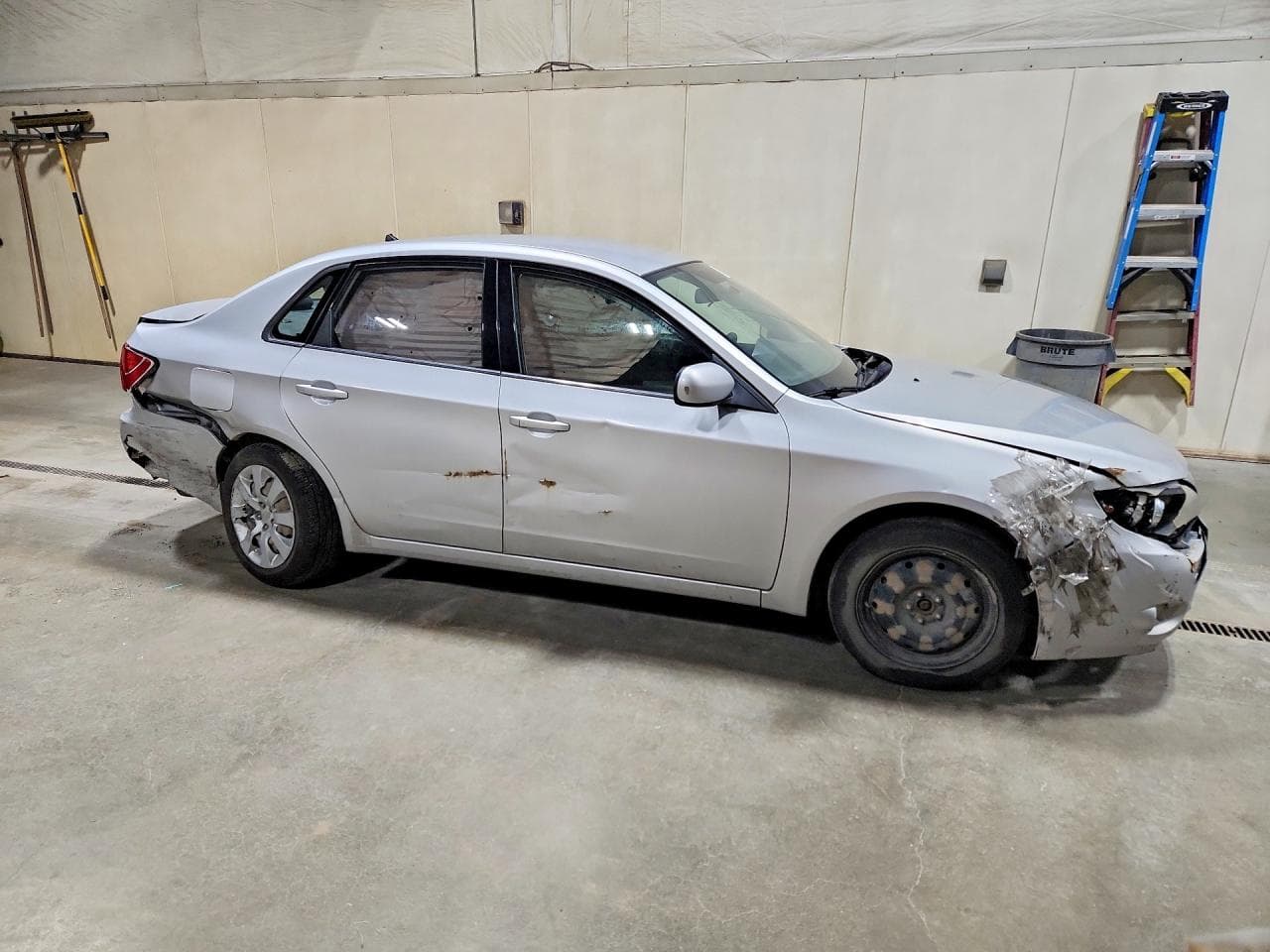 2011 Subaru Impreza 2.5I - foto 4