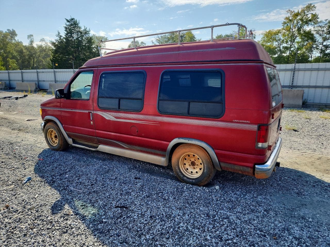 1997 Ford Econoline E150 Van - foto 2
