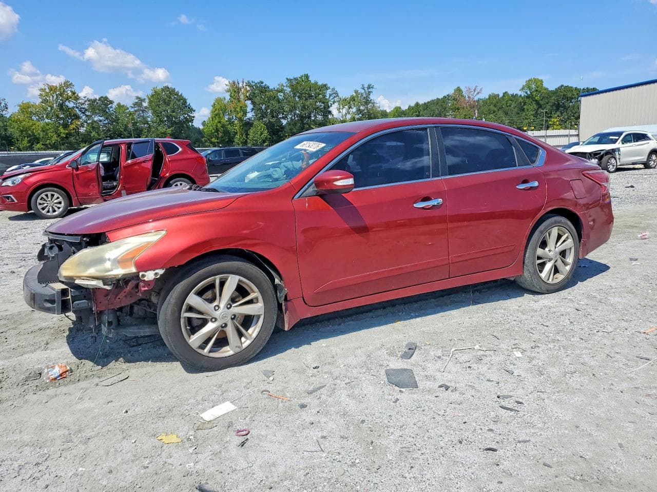 Nissan Altima 2013 z USA