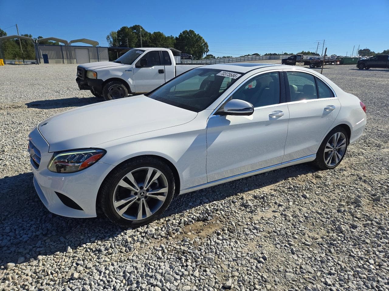 Mercedes-Benz C-klasse 2019 z USA