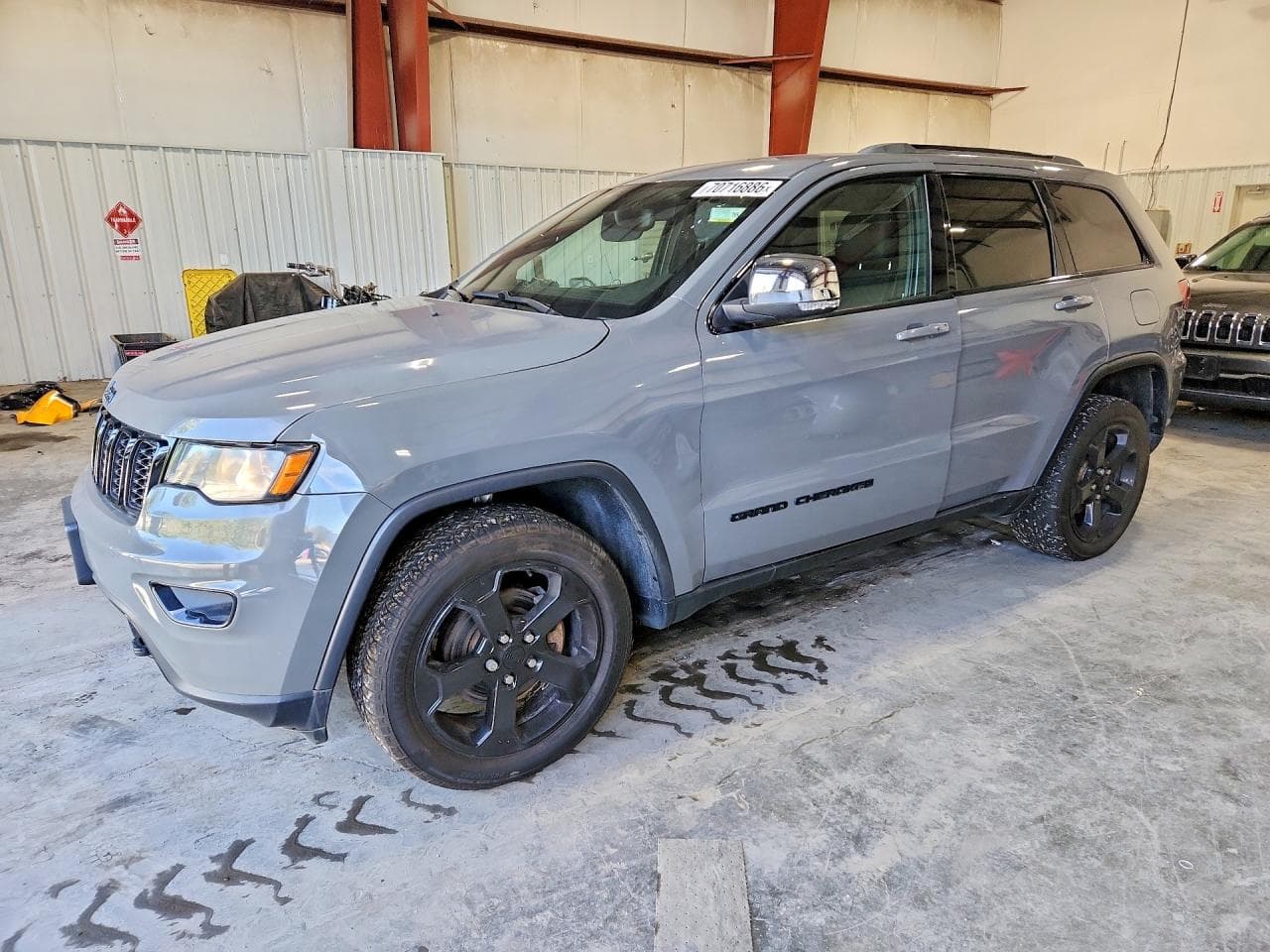 2019 Jeep Grand Cherokee Laredo
