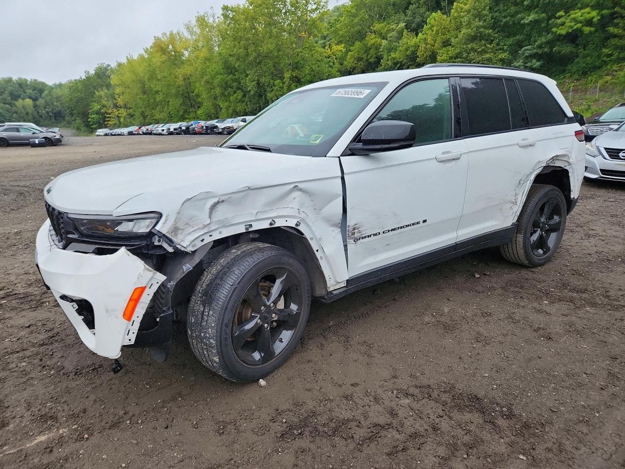 2023 Jeep Grand Cherokee Laredo