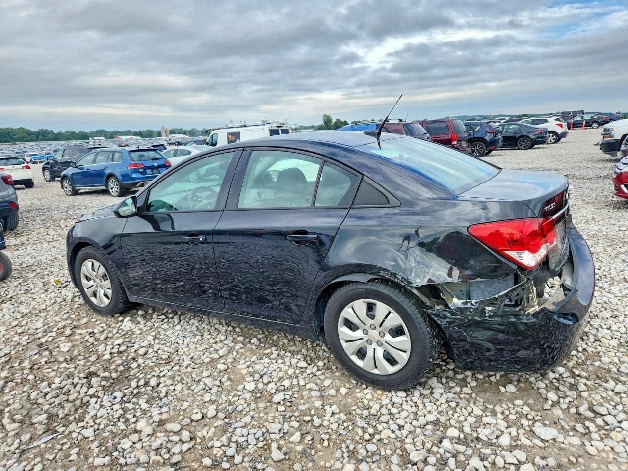 2014 Chevrolet Cruze Ls - foto 2