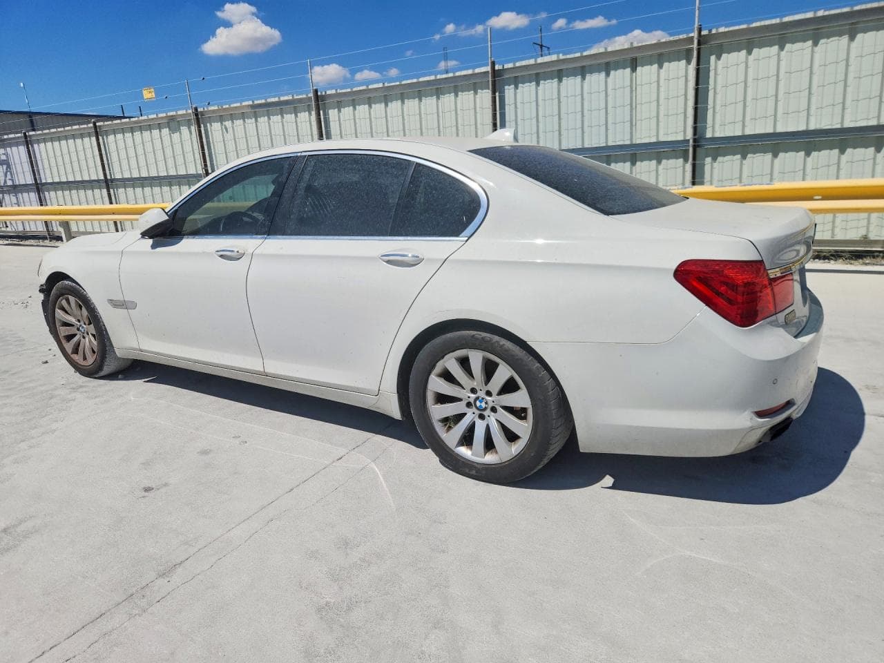 2009 BMW 750 I - foto 2