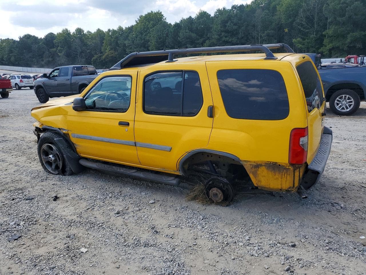2002 Nissan Xterra Xe S - foto 2