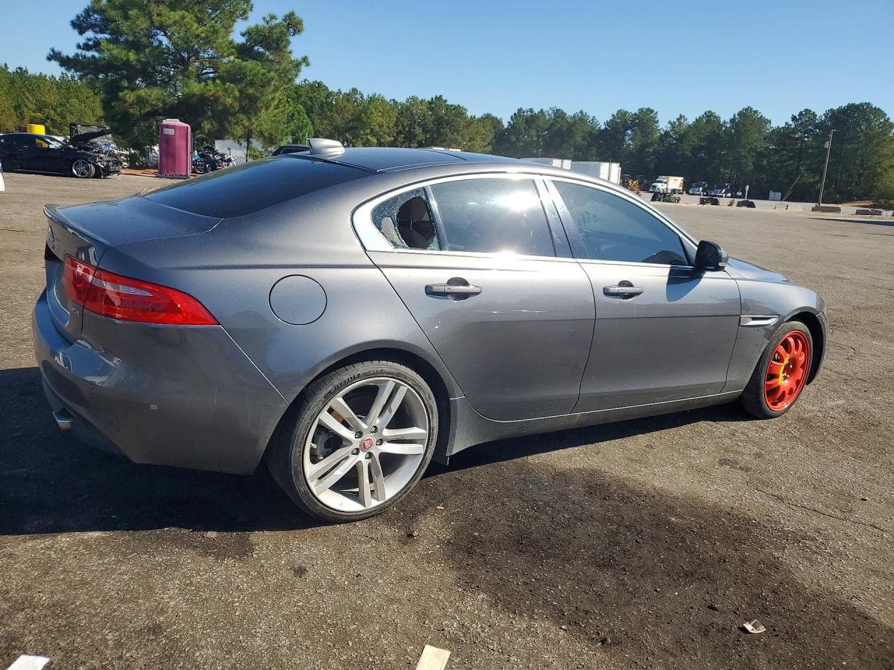 2017 Jaguar Xe Prestige - foto 3