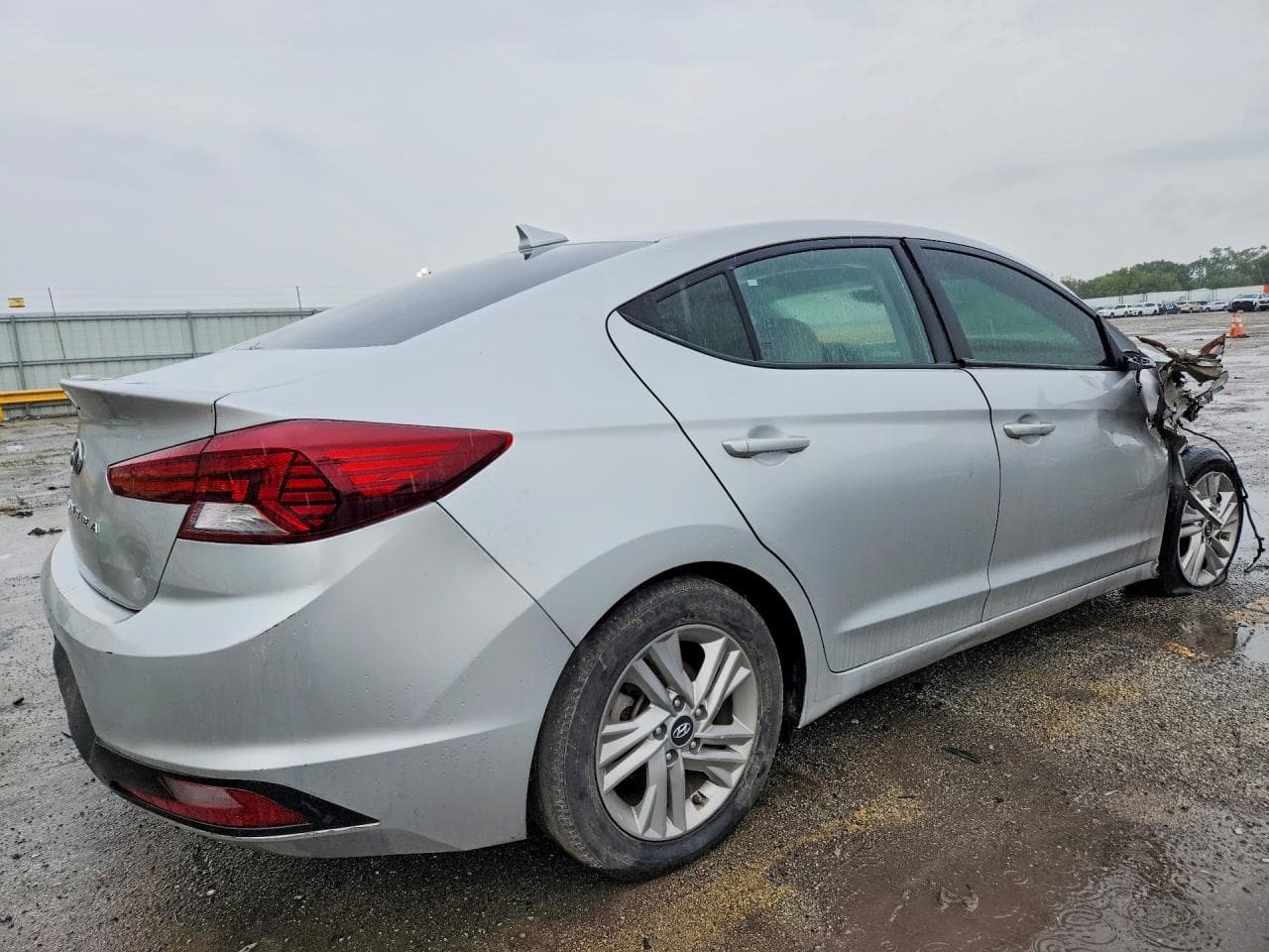 2020 Hyundai Elantra Sel - foto 3