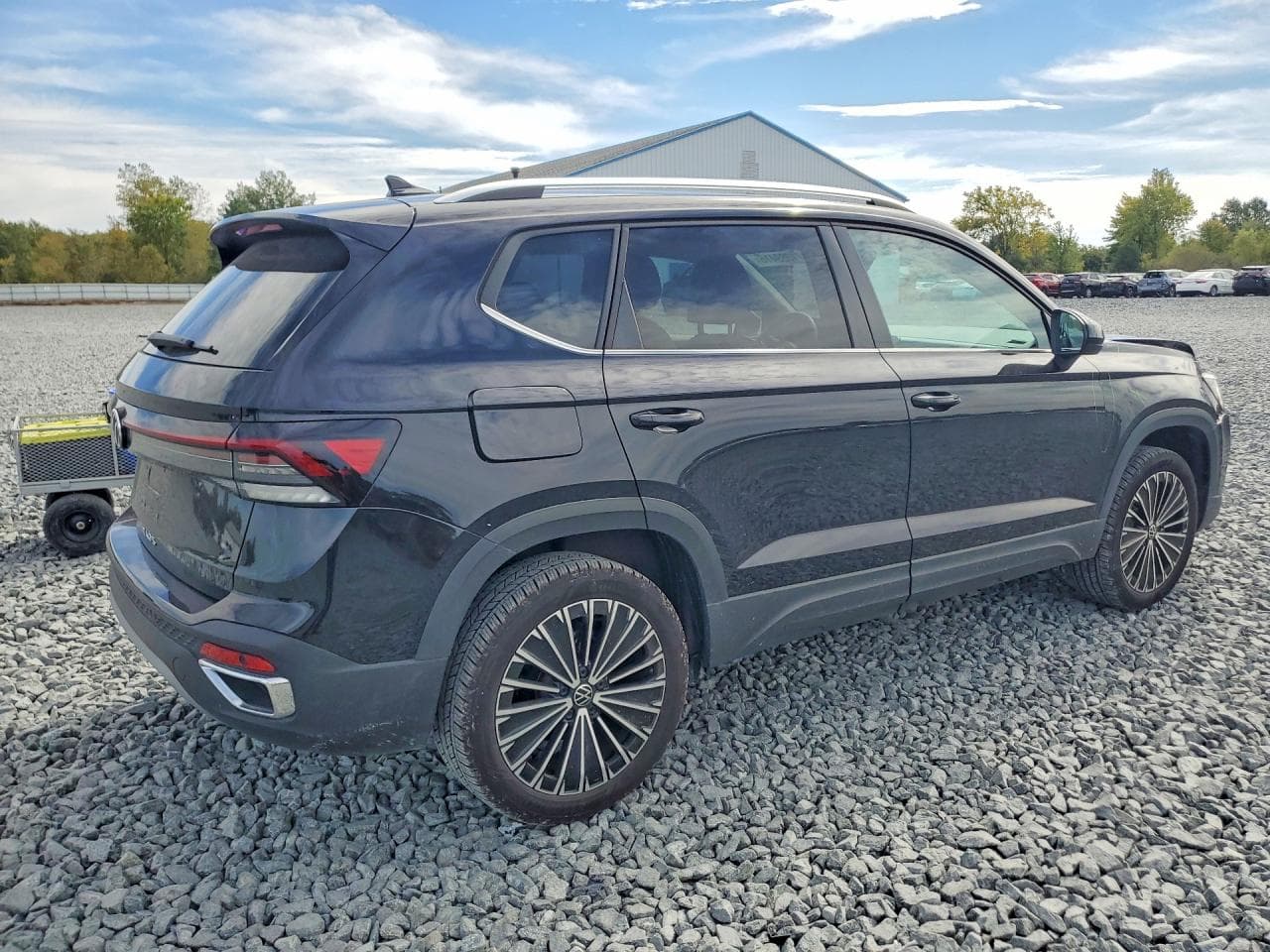 2025 Volkswagen Taos Se - foto 3