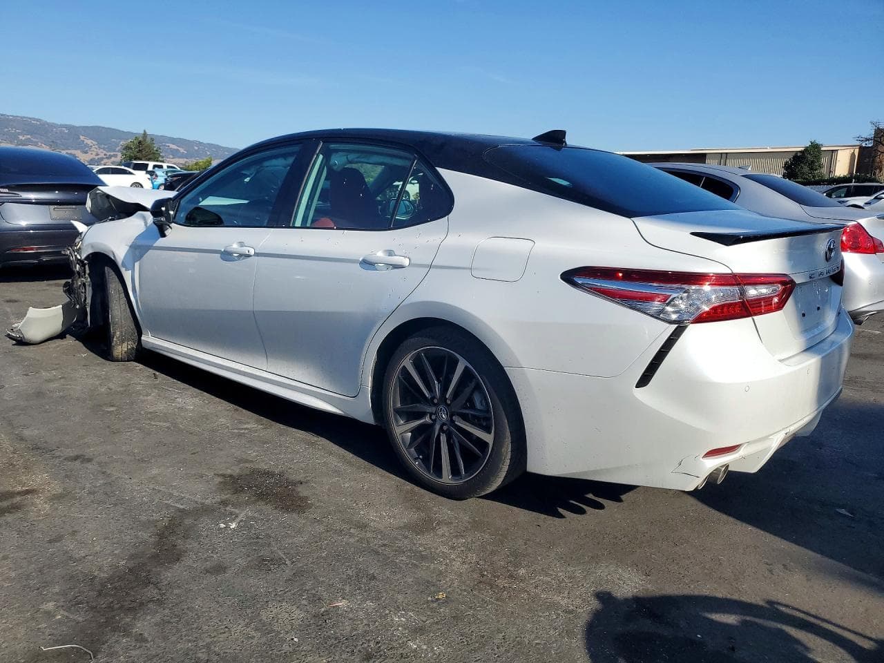 2020 Toyota Camry Xse V6 - foto 2