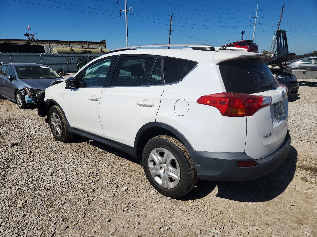 2015 Toyota Rav4 Le - foto 2