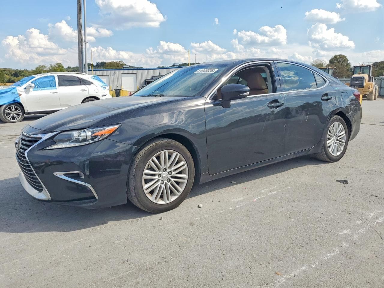 Lexus ES 2018 z USA