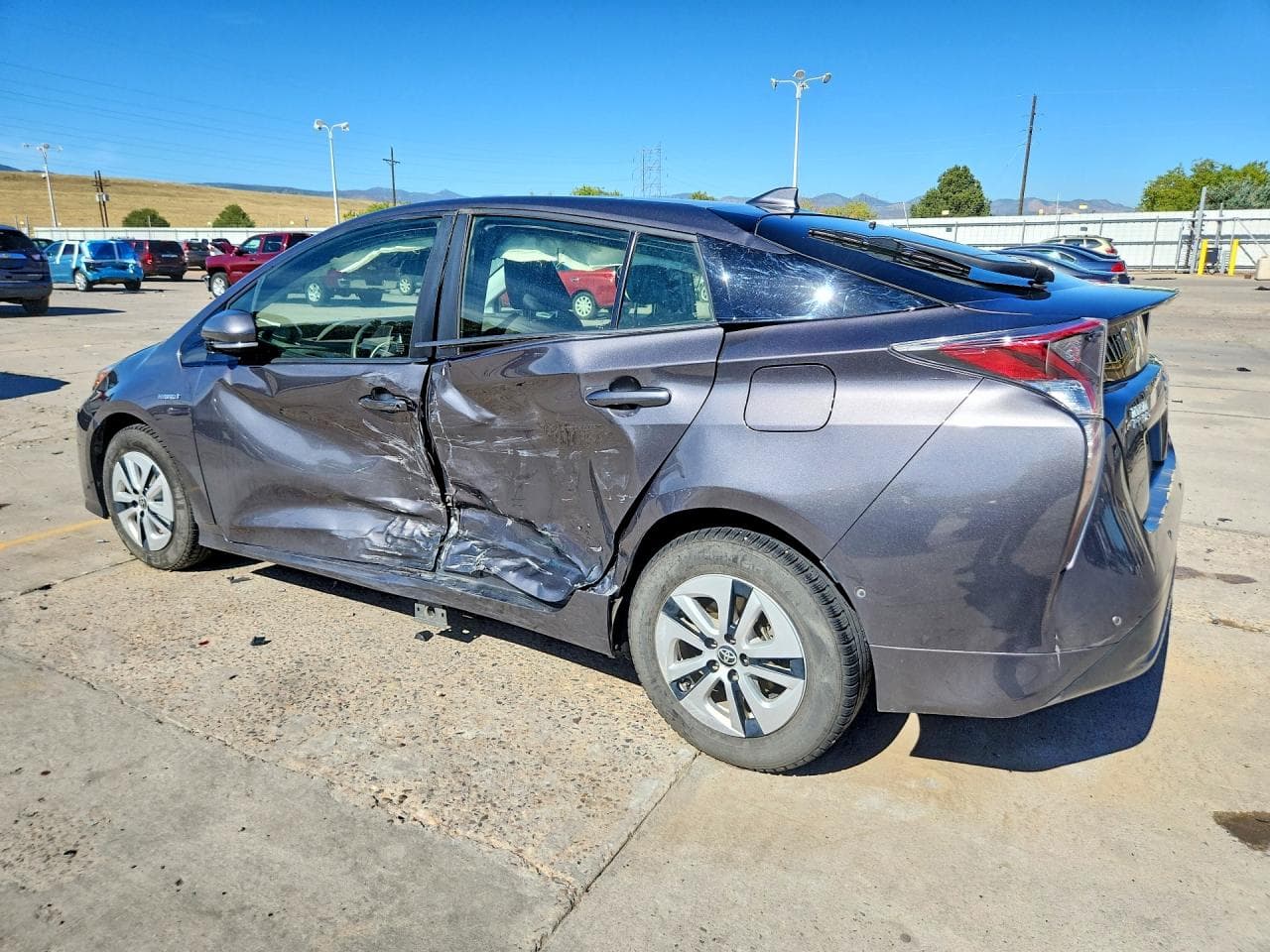 2017 Toyota Prius Two - foto 2