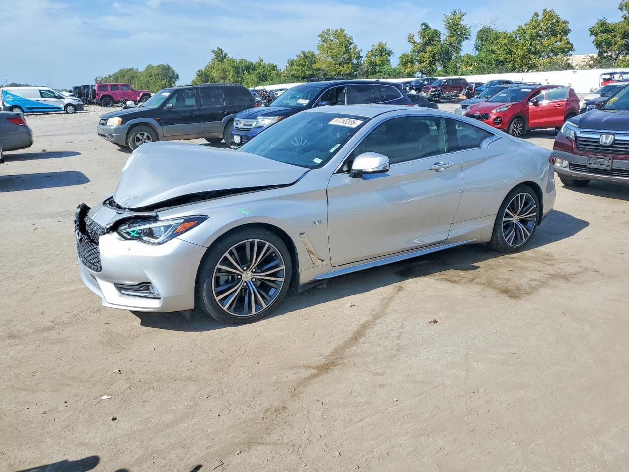 Infiniti Q60 2018 z USA