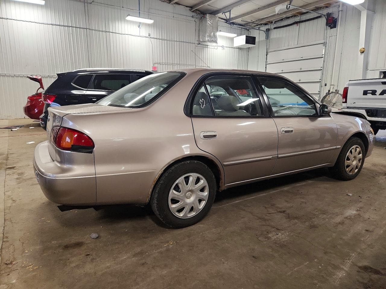 2001 Toyota Corolla Le - foto 3