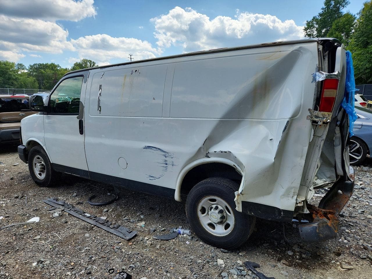 2009 Chevrolet Express G2500 - foto 2