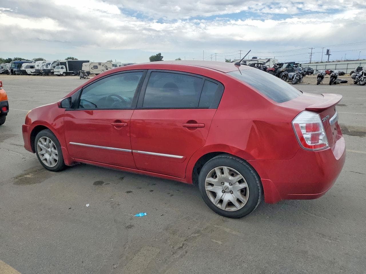 2011 Nissan Sentra 2.0 - foto 2