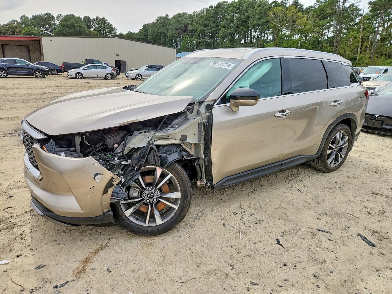 Infiniti QX60 2022 z USA