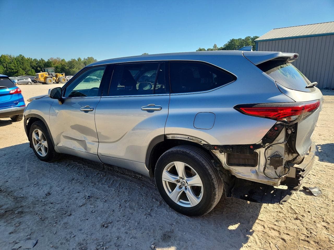 2020 Toyota Highlander Le - foto 2