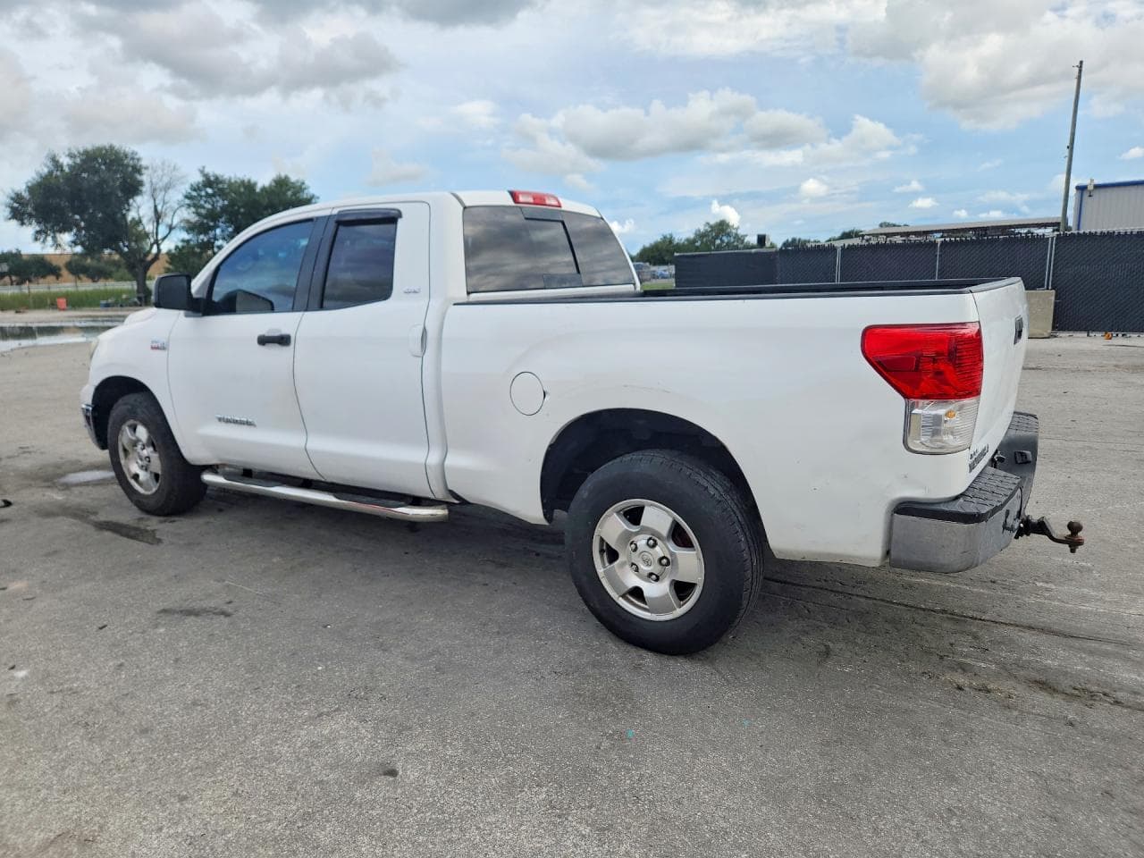 2010 Toyota Tundra Double Cab Sr5 - foto 2