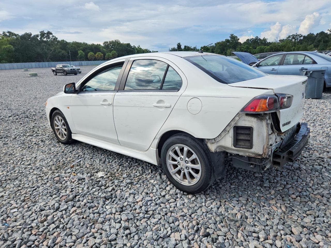 2013 Mitsubishi Lancer Es/Es Sport - foto 2
