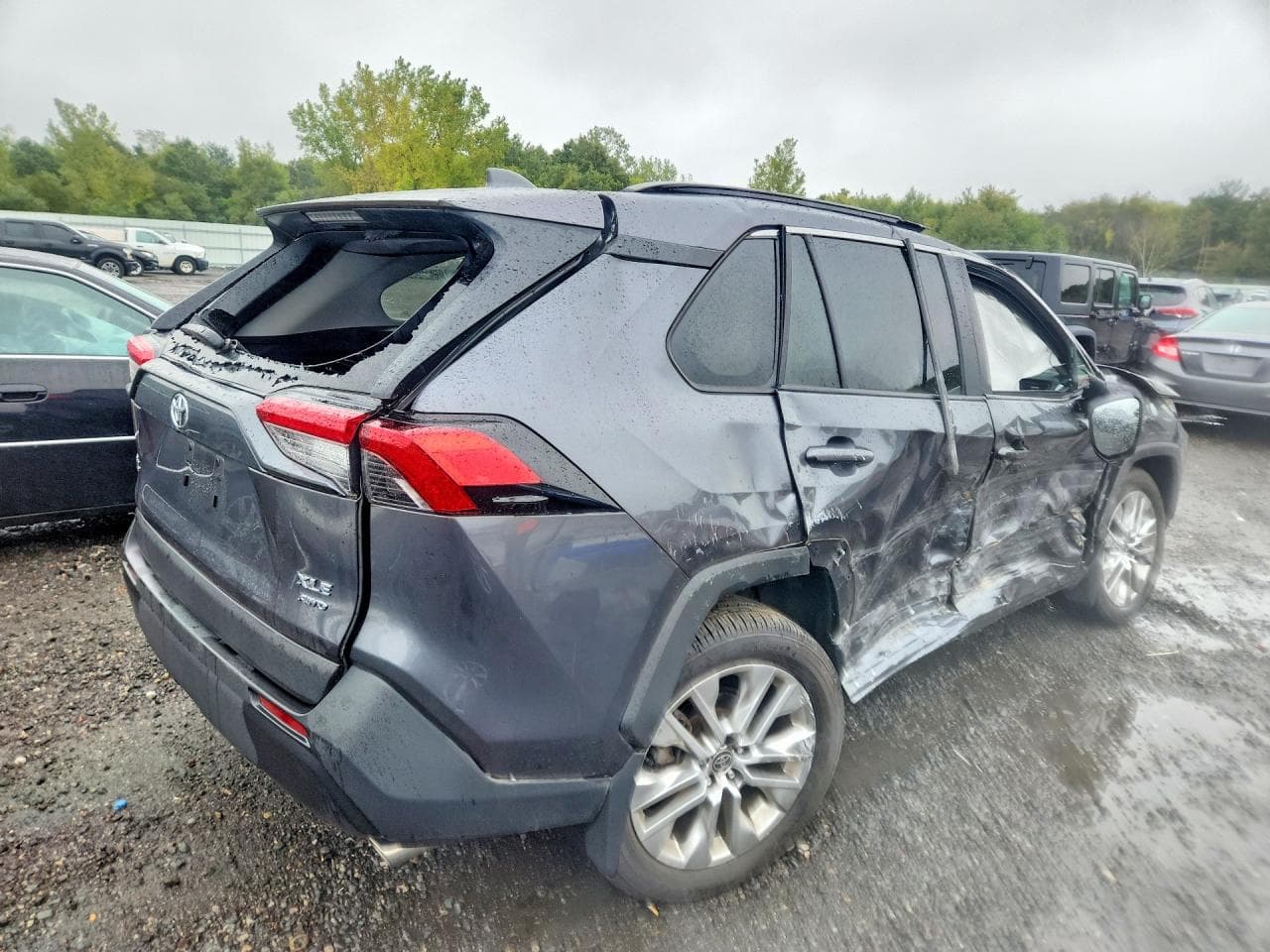 2025 Toyota Rav4 Xle Premium - foto 3