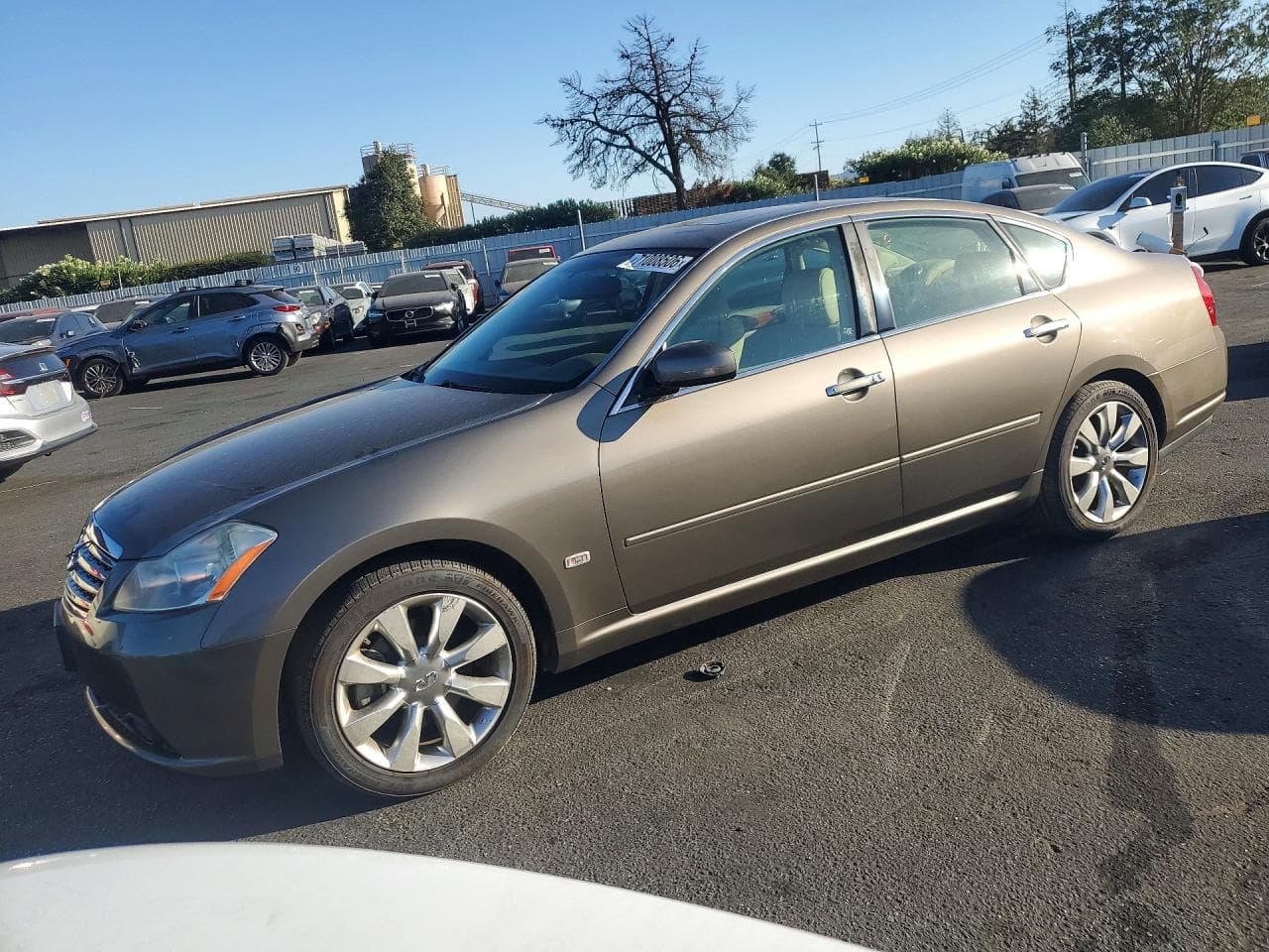 Infiniti M 2007 z USA