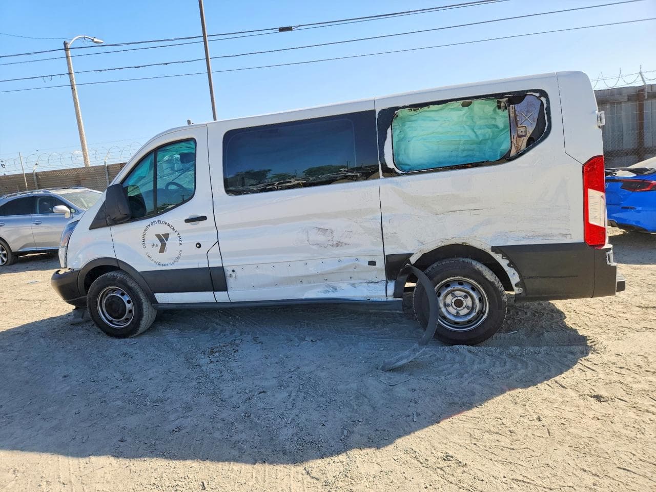 2019 Ford Transit T-150 - foto 2