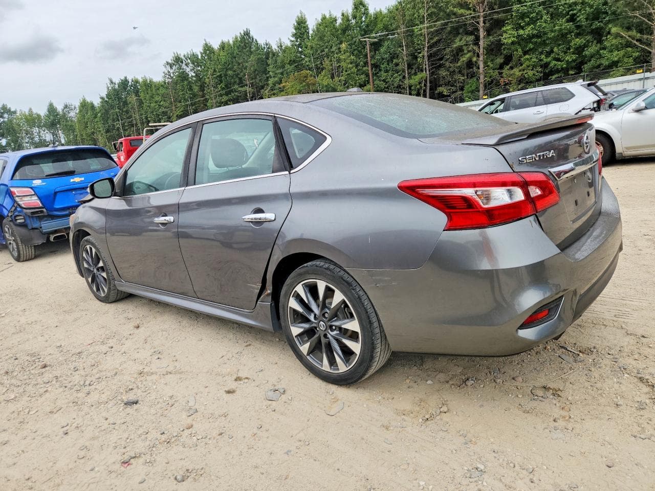 2017 Nissan Sentra Sr - foto 2