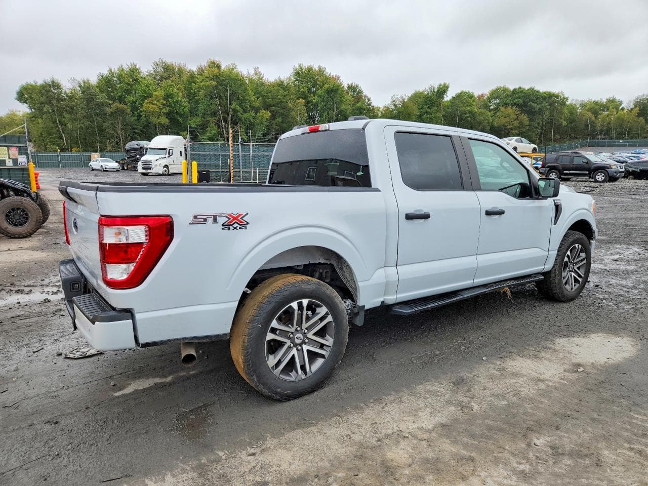 2021 Ford F150 Supercrew - foto 3
