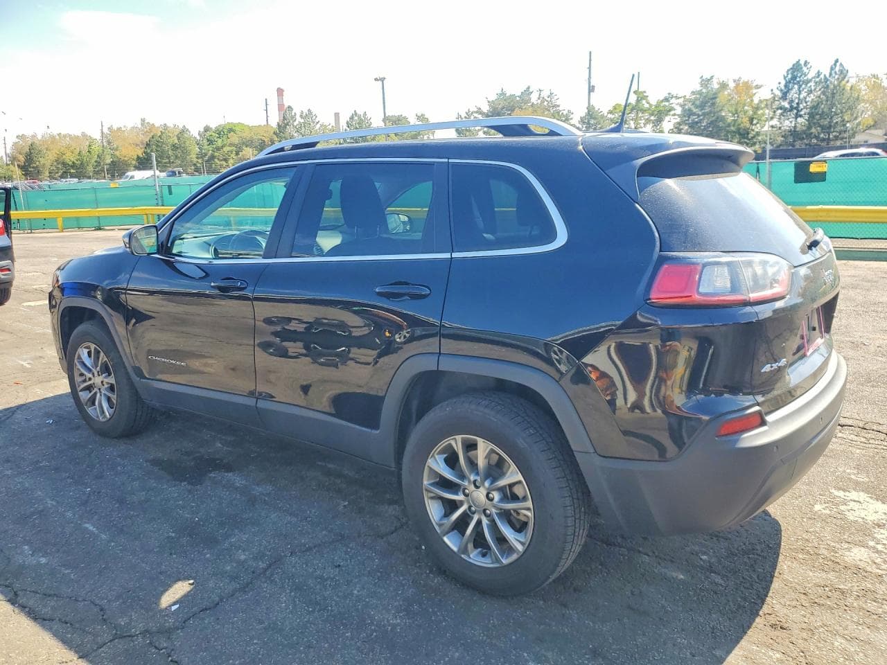 2021 Jeep Cherokee Latitude Plus - foto 2