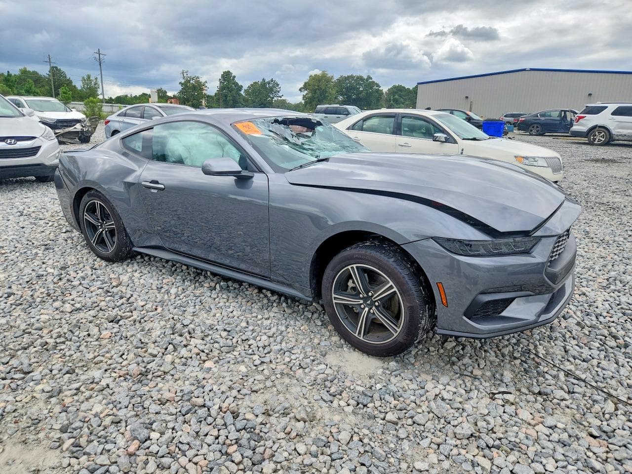 2025 Ford Mustang - foto 4