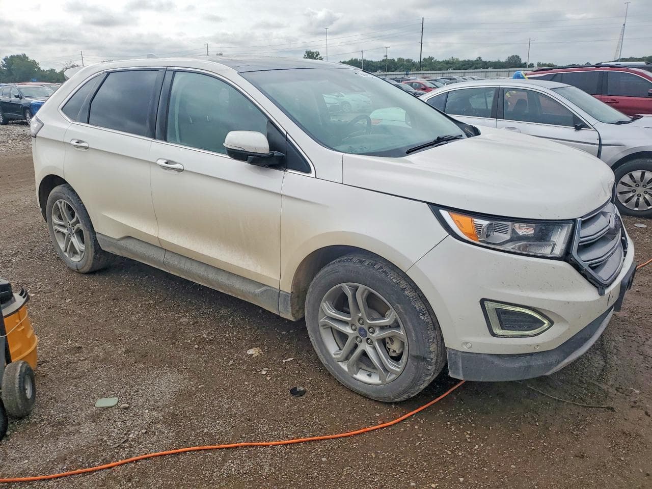 2016 Ford Edge Titanium - foto 4