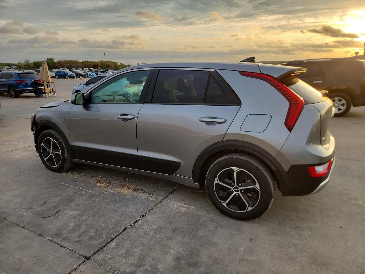 2026 Kia Niro Lx - foto 2
