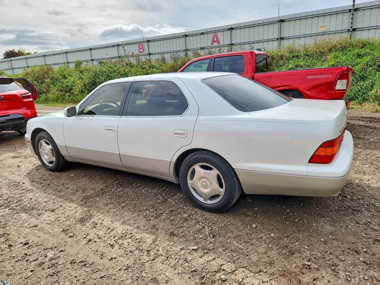 2000 Lexus Ls 400 - foto 2