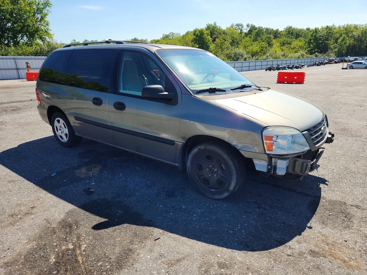 2005 Ford Freestar Se - foto 4