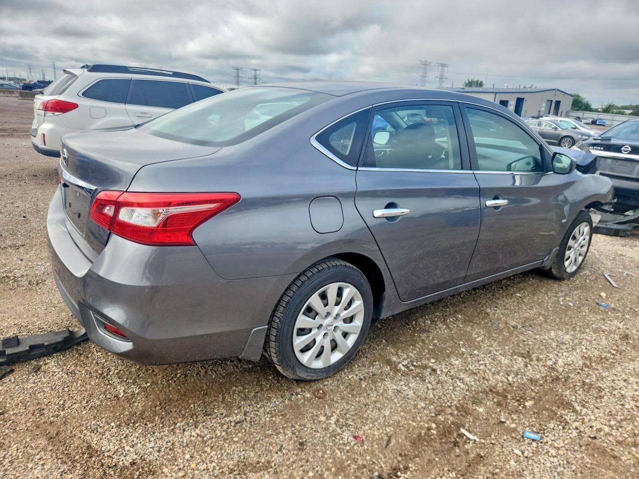 2016 Nissan Sentra S - foto 3
