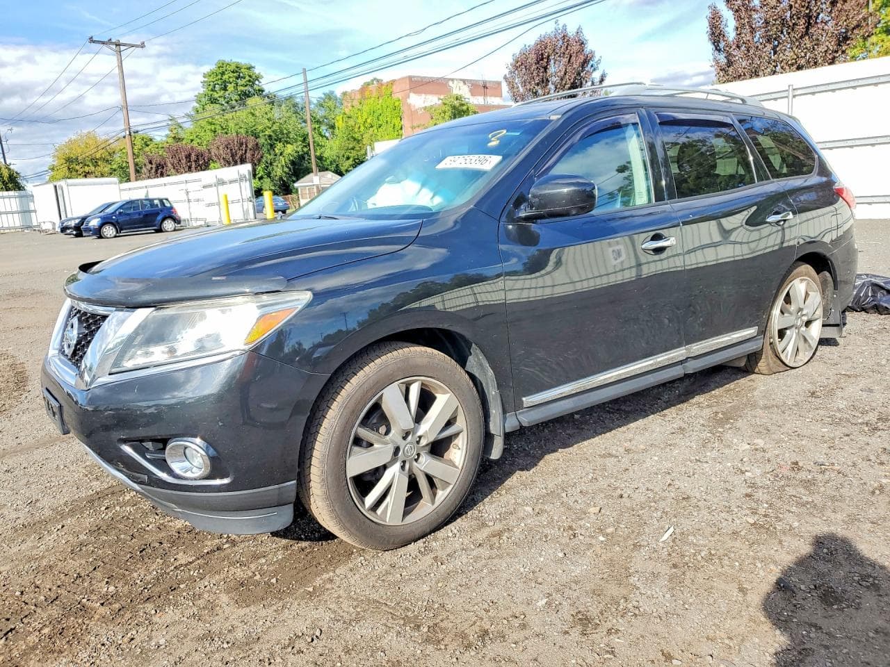 Nissan Pathfinder 2015 z USA