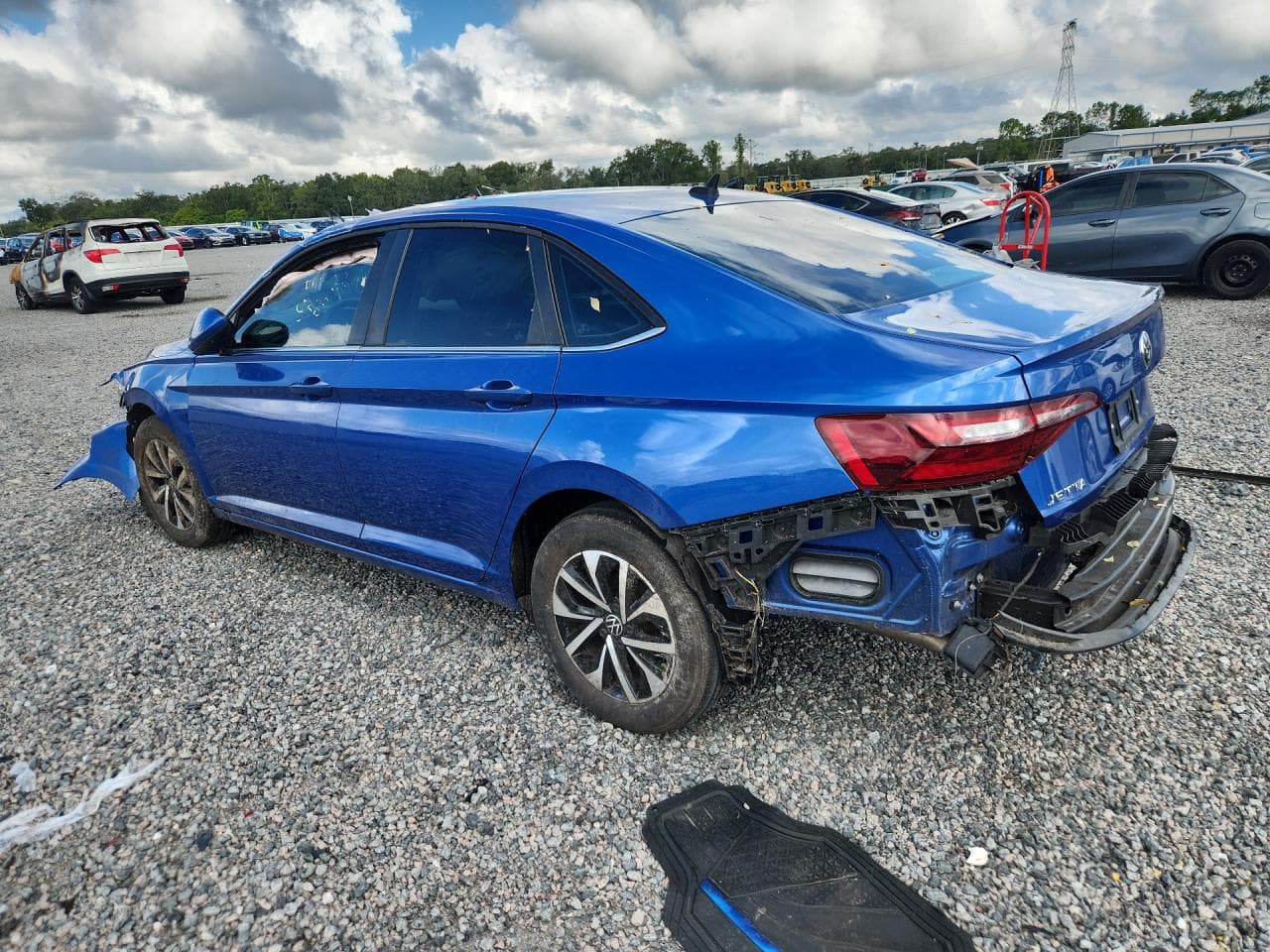 2023 Volkswagen Jetta S - foto 2