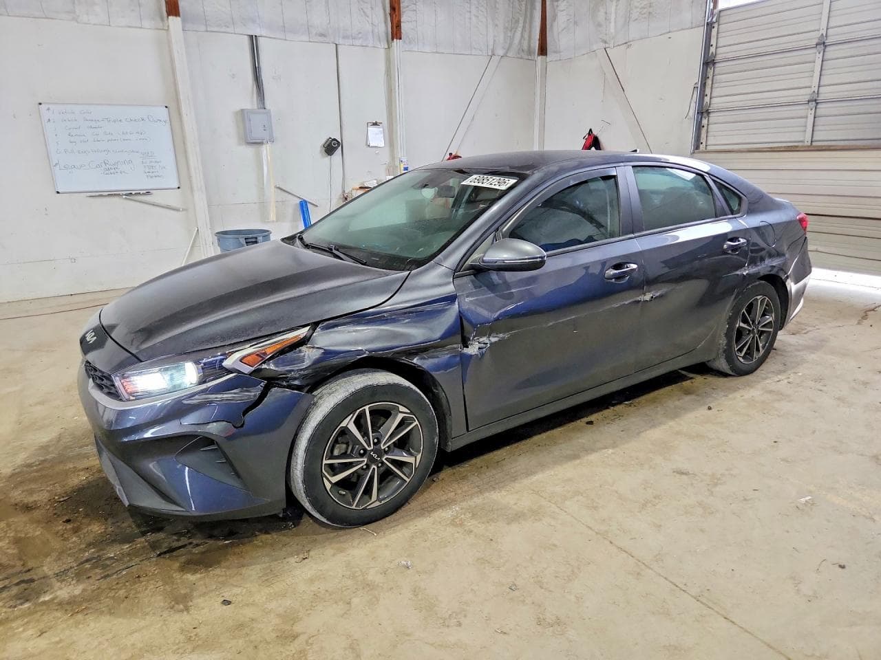 Kia Forte 2023 z USA