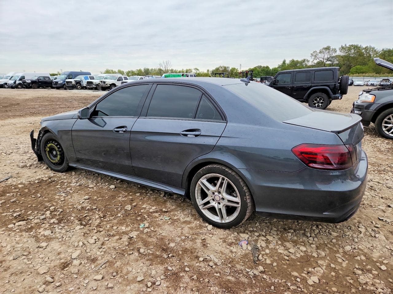 2014 Mercedes-Benz E 350 4Matic - foto 2