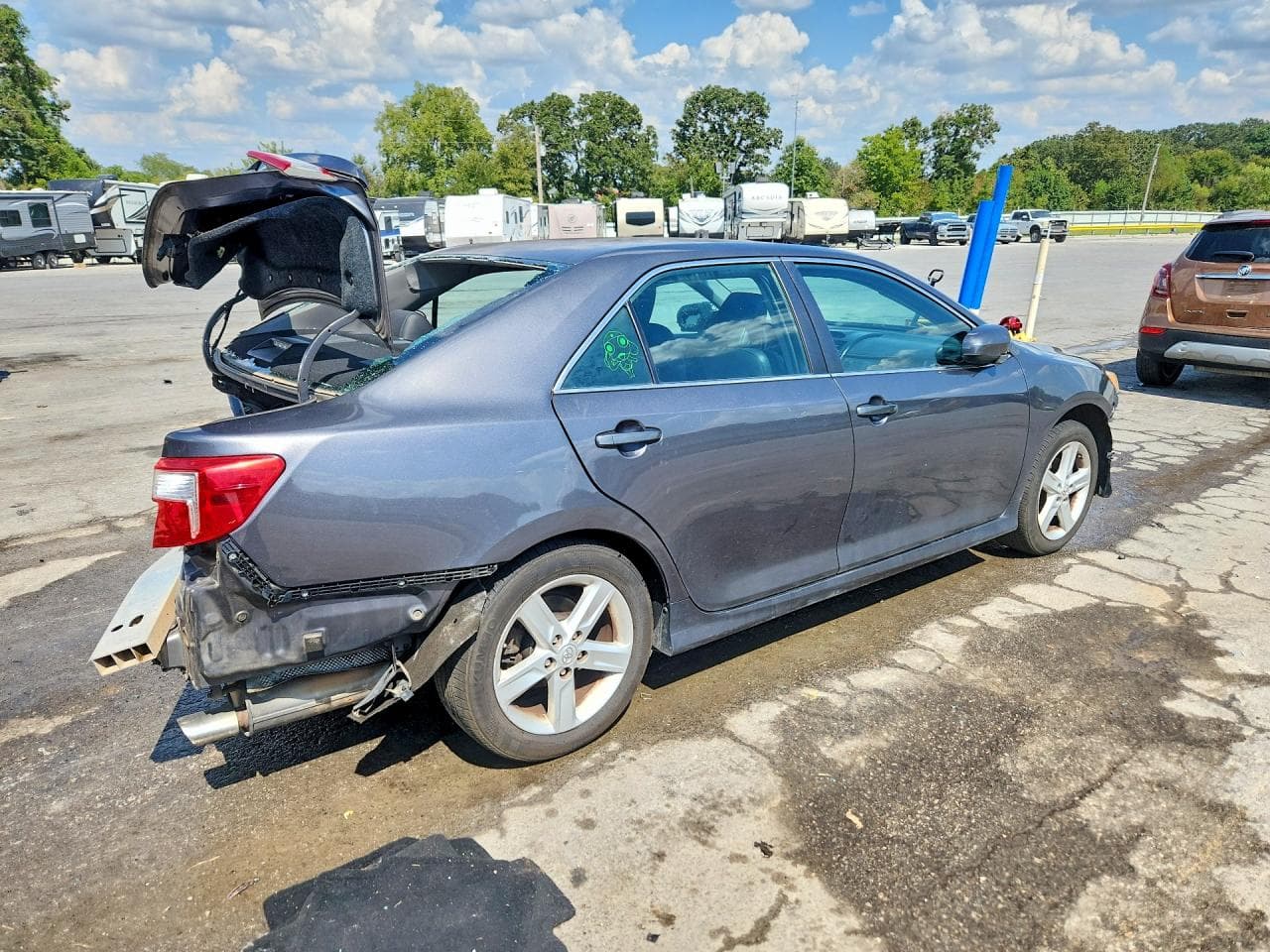 2013 Toyota Camry Se - foto 3